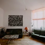 Apartman Space Age