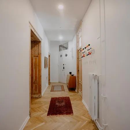 Space Age Apartment *