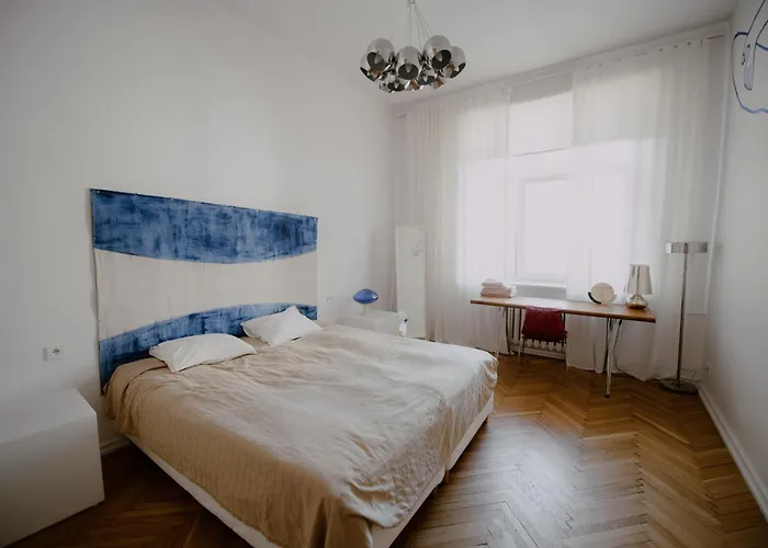 Space Age * לודז'